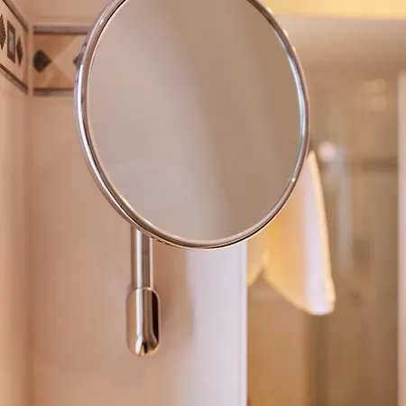 Sonne Post Mit Schwimmbad فندق 3*