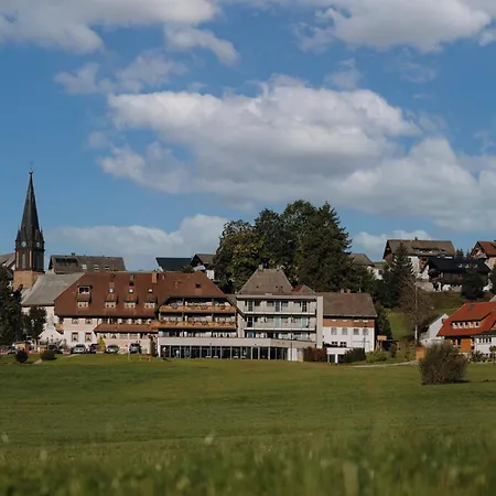 Sonne Post Mit Schwimmbad