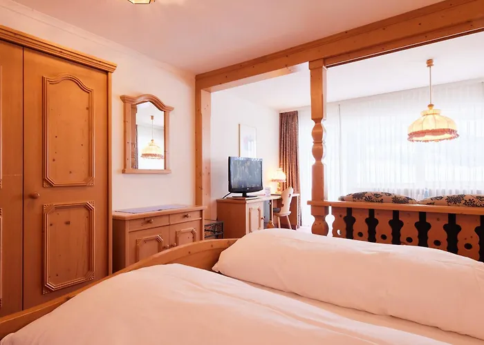 Sonne Post Mit Schwimmbad 3*