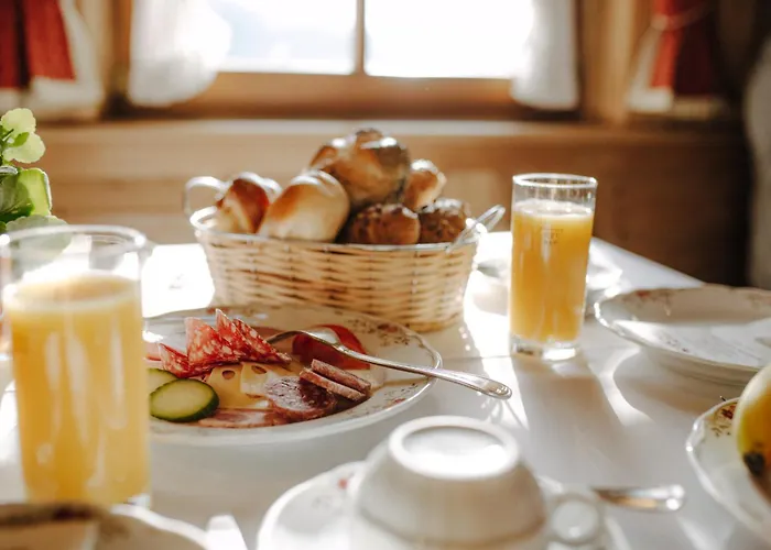 Sonne Post Mit Schwimmbad Hotel