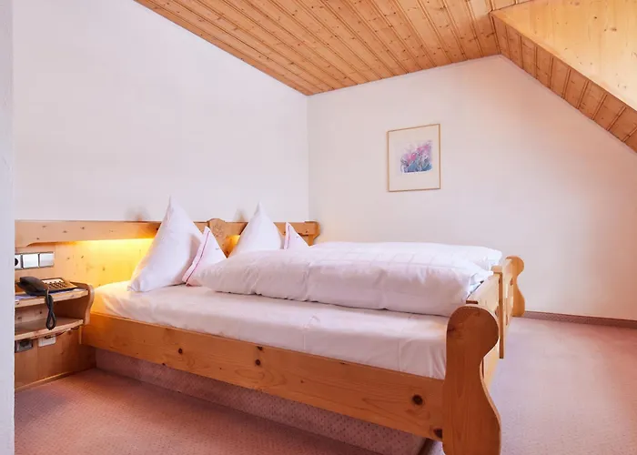 Sonne Post Mit Schwimmbad 3*