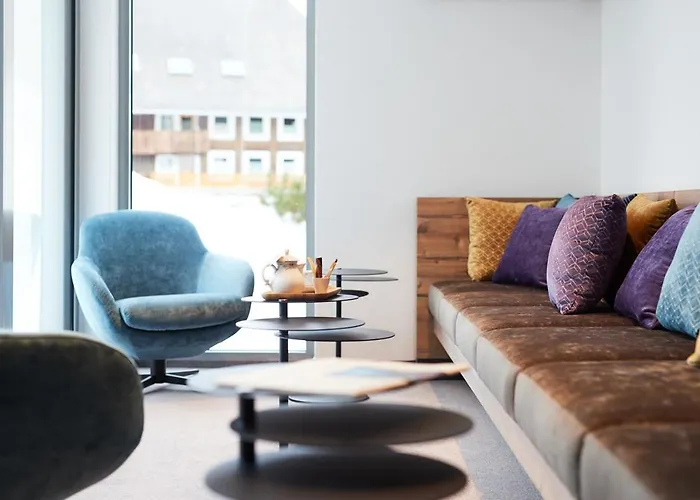 Отель Sonne Post Mit Schwimmbad 3*