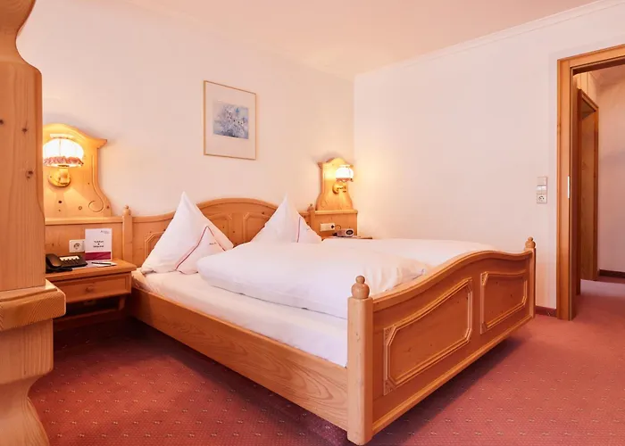 Sonne Post Mit Schwimmbad 3*