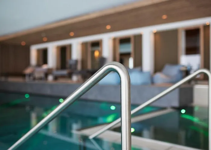 Hotel Sonne Post Mit Schwimmbad Titisee-Neustadt