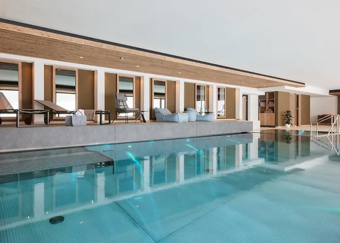 Hotel Sonne Post Mit Schwimmbad Titisee-Neustadt