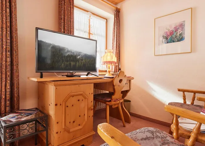 Sonne Post Mit Schwimmbad 3*